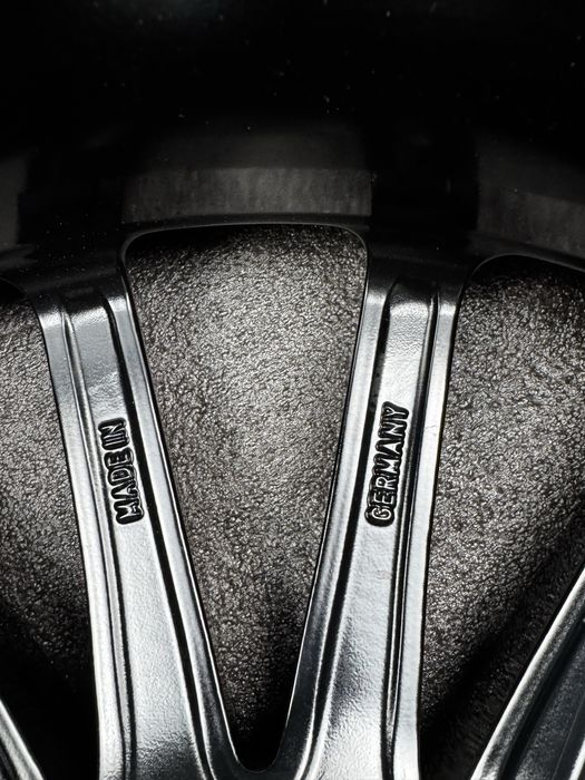 Jante originale Mercedes V Class W447 pe 19