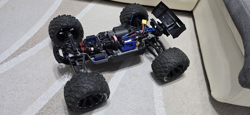 Automodel RC Traxxas E-Revo 2.0 6s