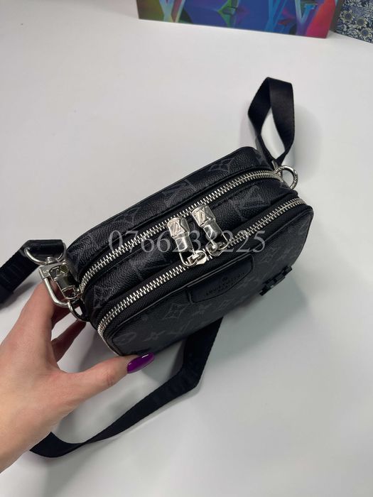 Borseta Louis Vuitton - imprimeu monogram eclipse