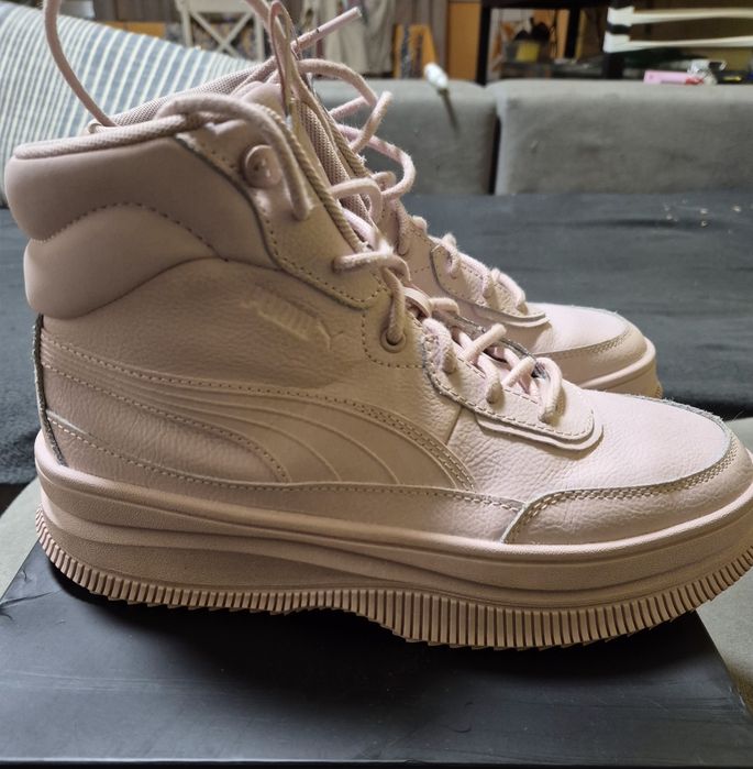 Продавам нови маратонки на Puma 38.5