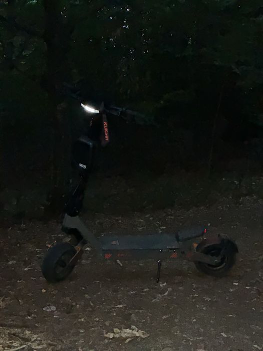 Vand kukirin  g4 800km !defecta