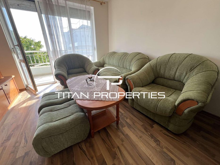 Дава се под наем Тристаен апартамент в Варна, Бриз - 83 кв.м за 600 € - Снимка #1