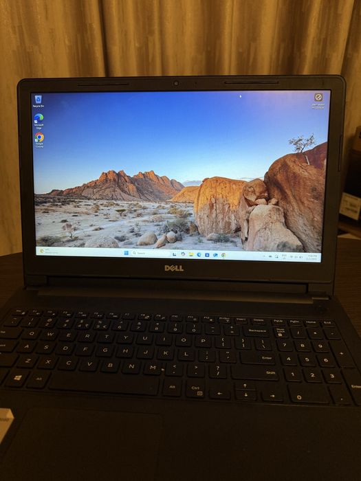 Laptop DEll Inspiron 15  1 TB
