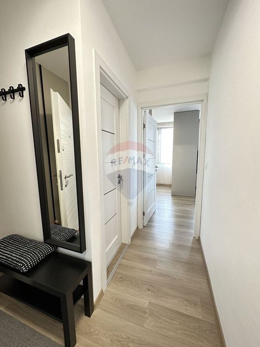 Дава се под наем Тристаен апартамент в Варна, Център - 80 кв.м за 765 € - Снимка #7