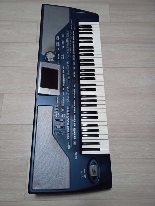 Синтезатор Korg Pa800