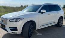 Volvo XC 90 awd,235 cp,7 locuri,B&W,HUD,panoramic,piele bord si usi,etc