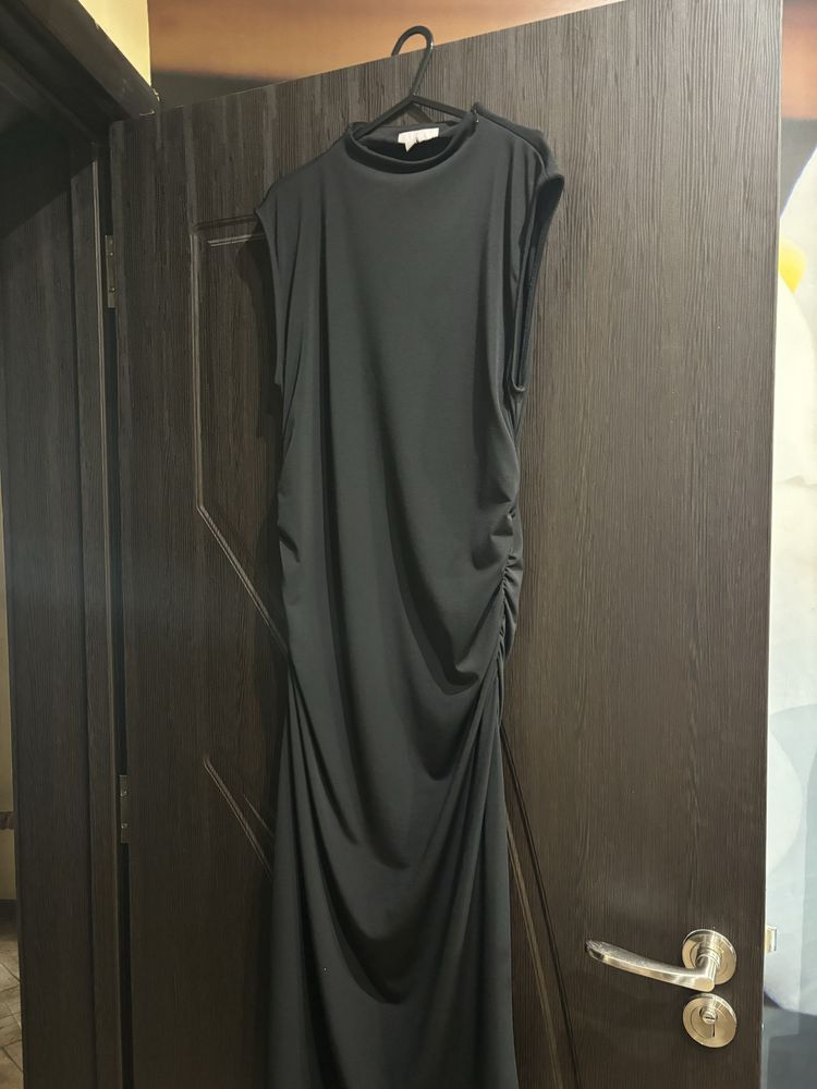 Рокля но h&m