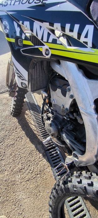 YAMAHA YZ250F model 2010