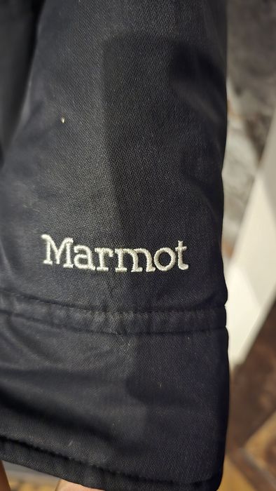 Marmot пухено  яке .