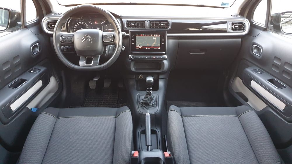 Citroen C3 2021 / 1.5 HDI 105 Cp/ Cockpit/ Navi