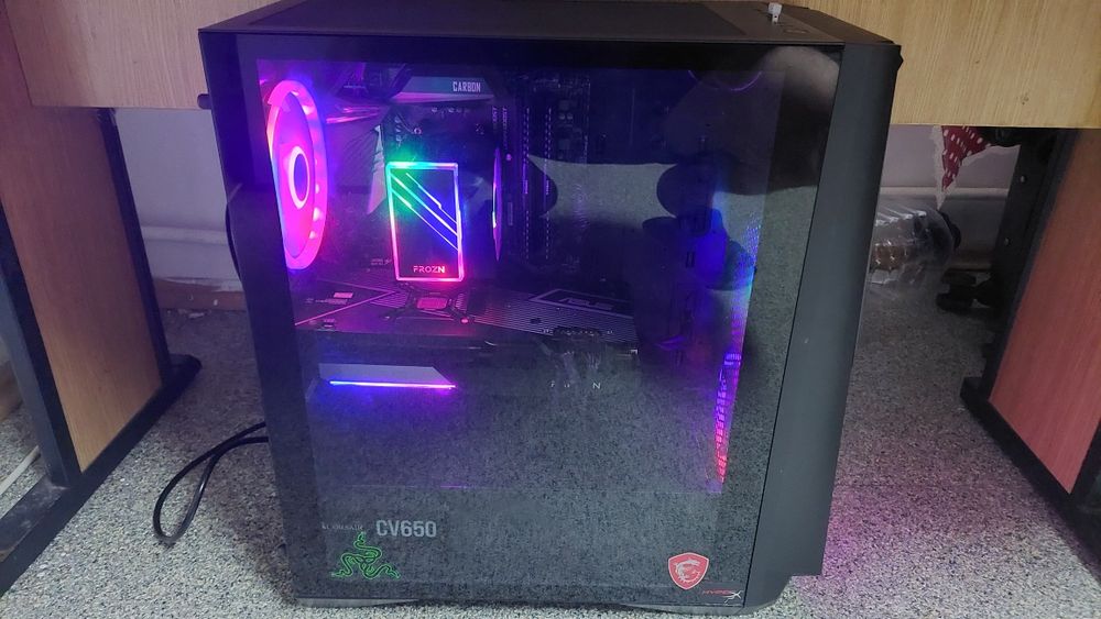 Pc gaming ryzen 5 5600x si rx 6700xt