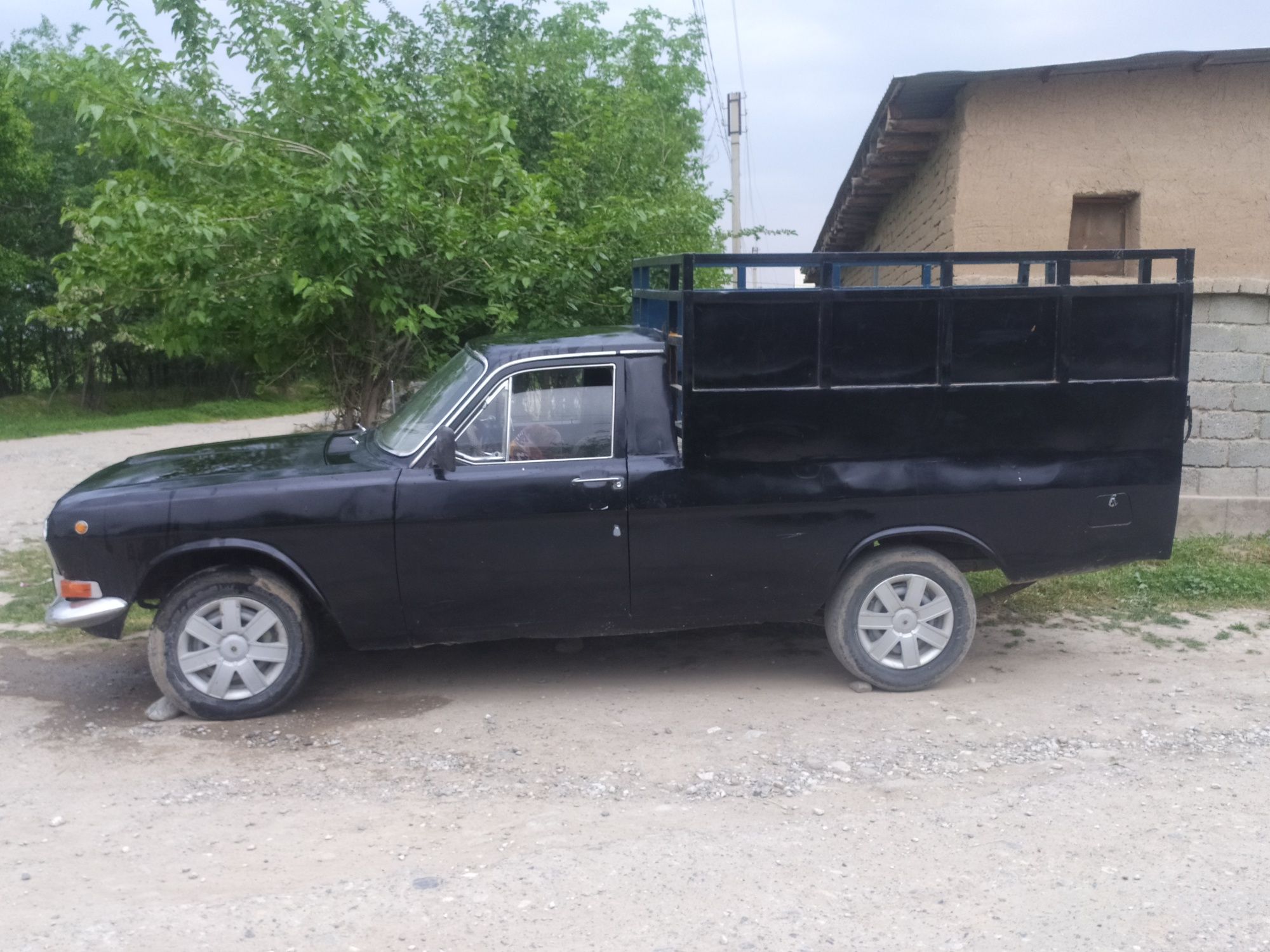 Волга 2401 пикап
