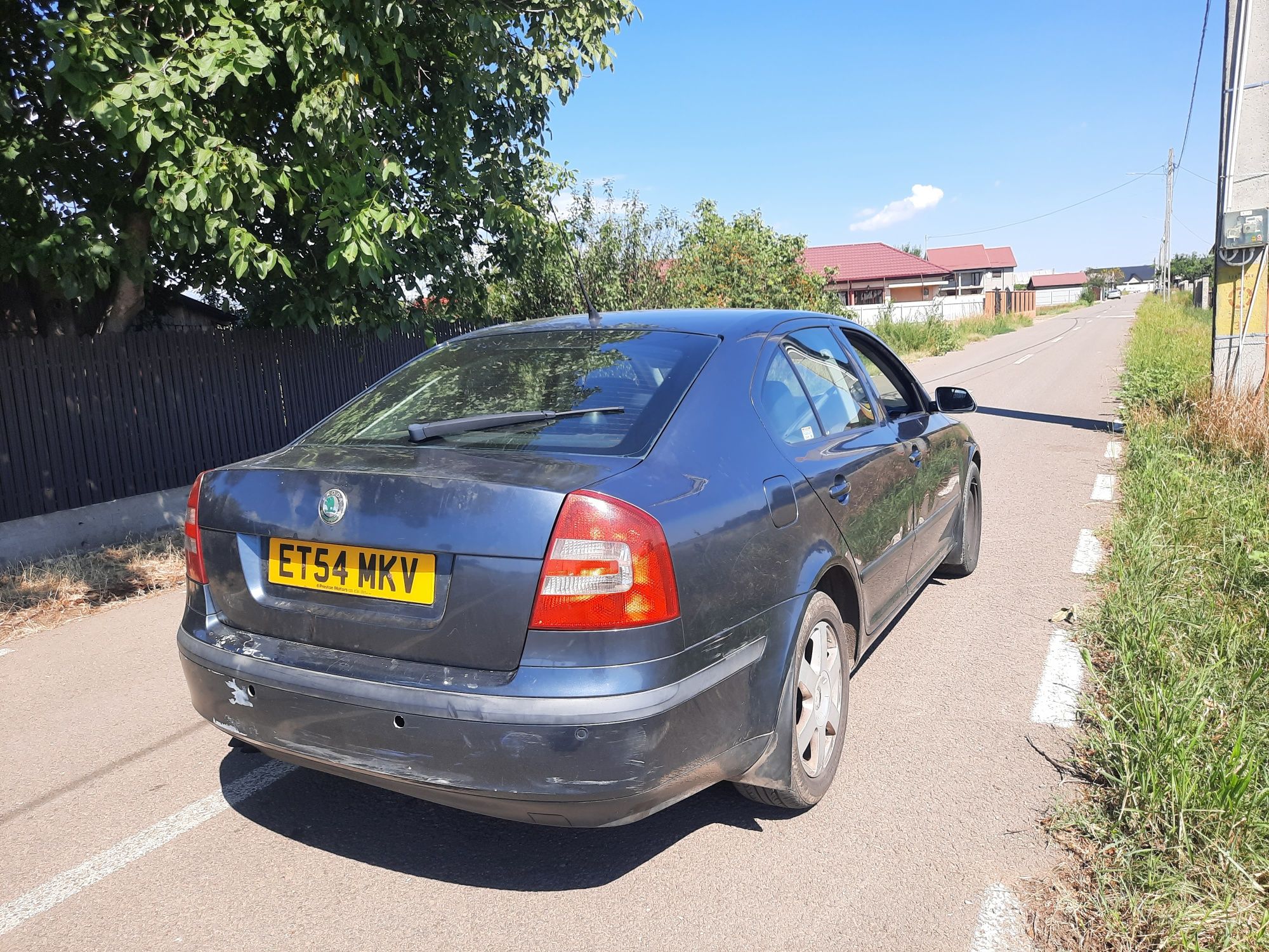 Dezmembrez Skoda Octavia 2.0tdi Dsg