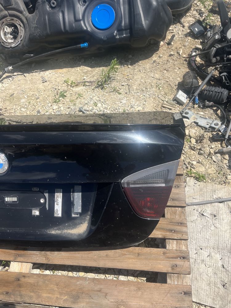 Багажник с лип спойлер бмв е90 bmw e90 lip bagajnik заден капак е90