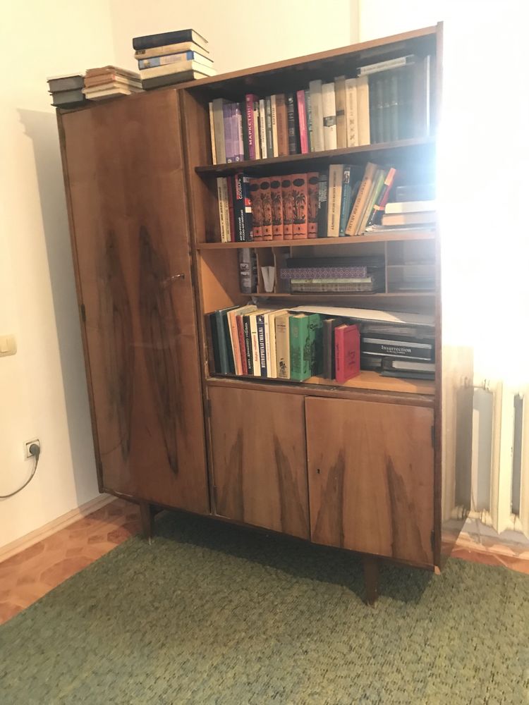 Продам польский деревянный шкаф