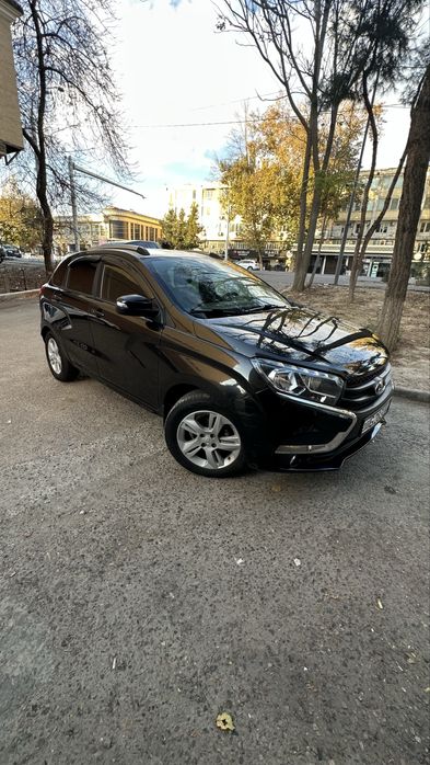 Лада xray 2018 год