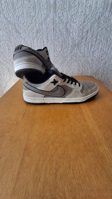 Продам подростковую мальчиковую обувь: кроссовки, туфли, зимние ботинк