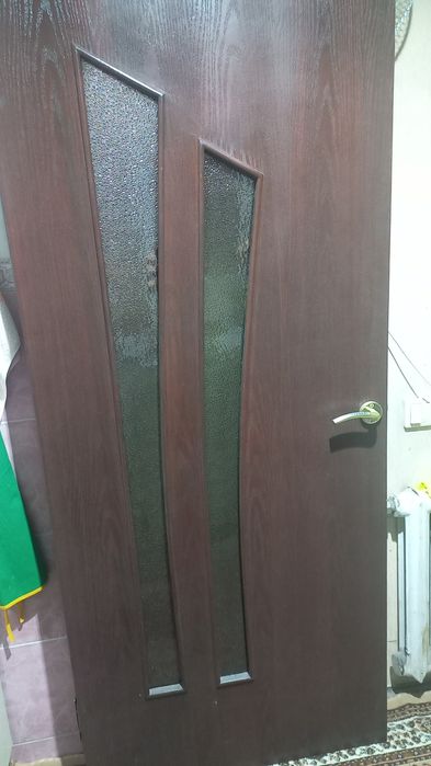 Продаётся дверь б/у