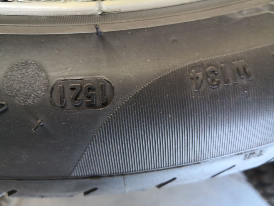 275 40 19 цола нови Pirelli dot 21