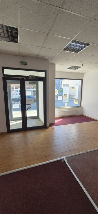 Spatiu comercial str Calafat 100 mp