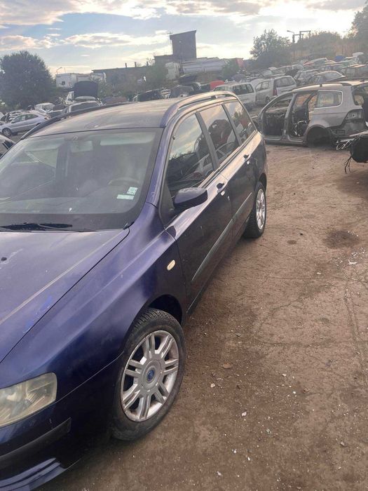 Фиат Стило комби 1.6 бензин 2003 година на части