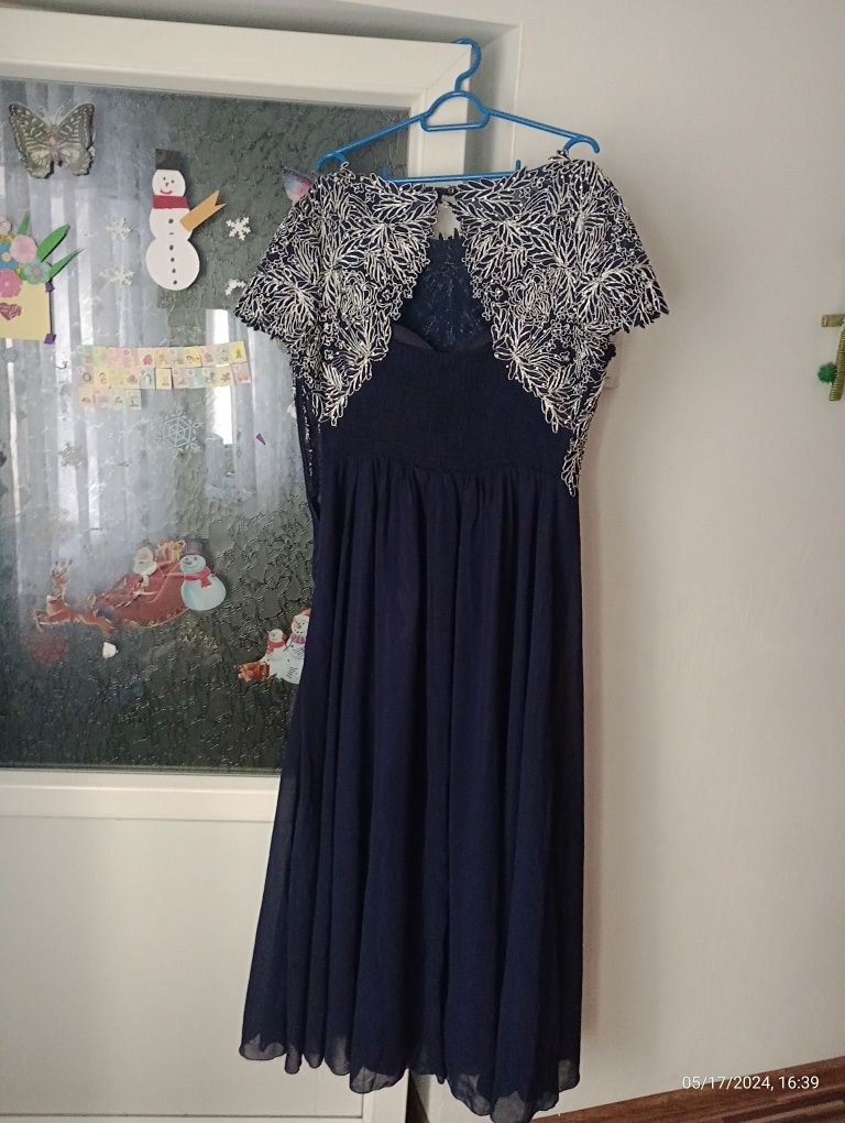 Rochie lunga mărimea 4xl