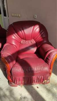 Продается диван + 2 кресла