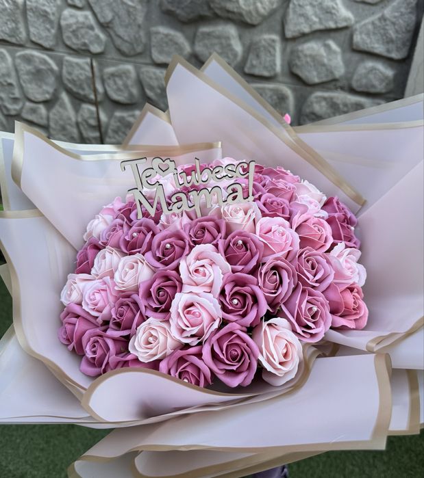 Aranjamente din trandafiri de sapun