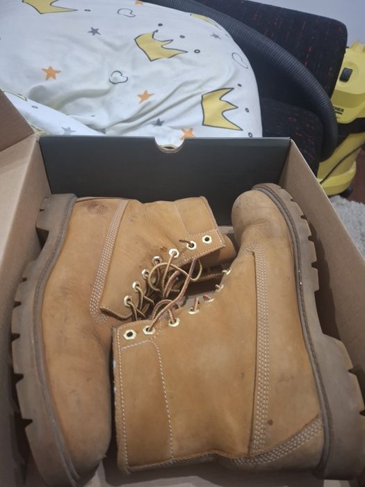 Bocanci barbati Timberland marime 43.5
