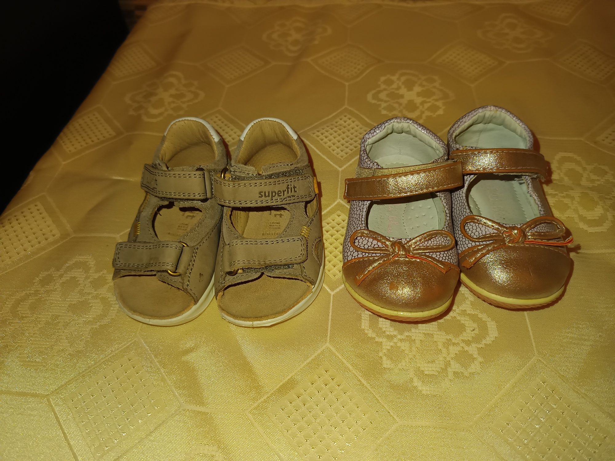 Sandale din piele marimea 19