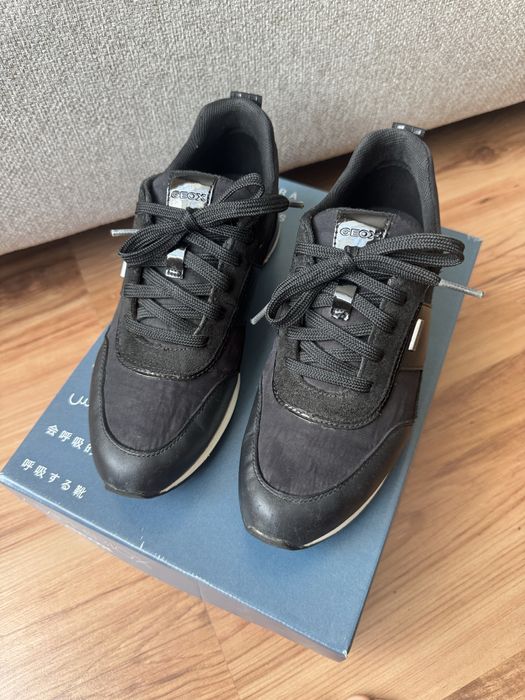 Маратонки Geox , 37 номер