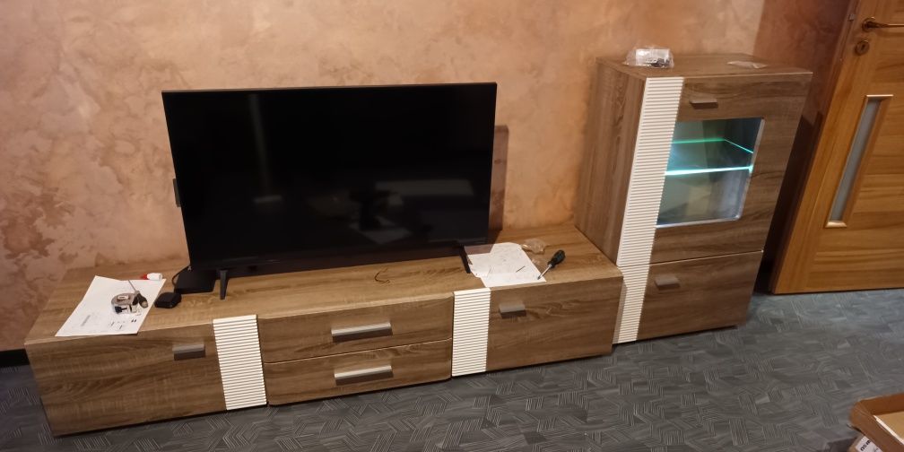 Чисто нова секция Виера + LED осветление