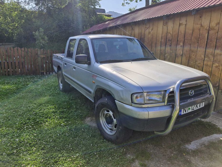 Mazda B2500 Înmatriculat
