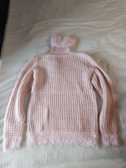 Блузи далък ръкав пуловери в магазина