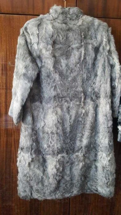 Дамски палта от китайска коза
