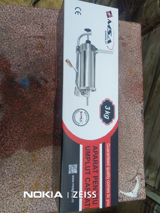 Mașina de făcut carnati(Carnatar) de 3,4 și 5kg inox