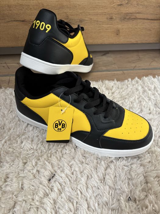 Мъжки обувки BVB