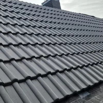 Executam acoperișuri reparații și întreținere acoperișuri de calitate