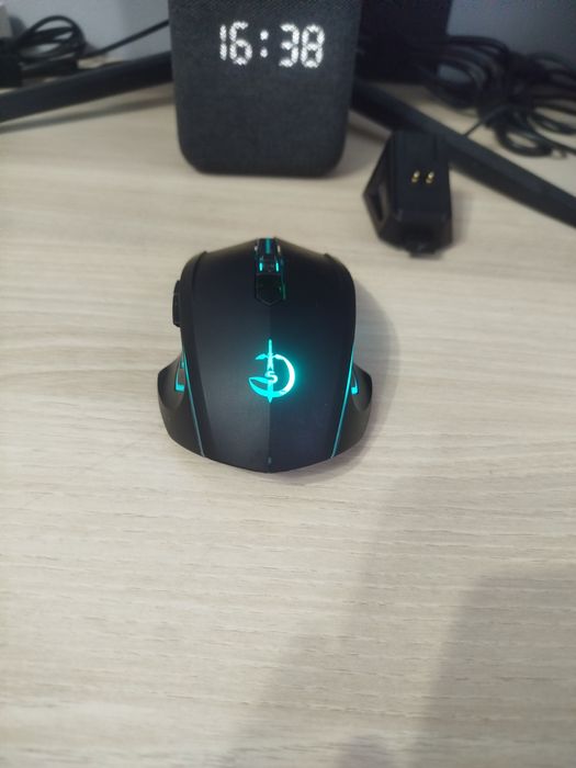 мышка беспроводная коврик в подарок