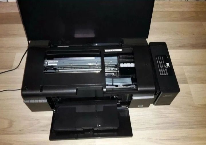 Printer l 805 satiladi