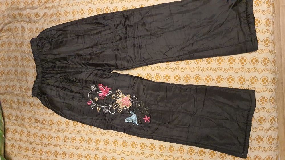 Детская одежда на девочек 5-7 лет не новая