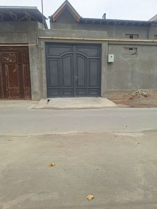 Eshonguzar srochna sotiladi