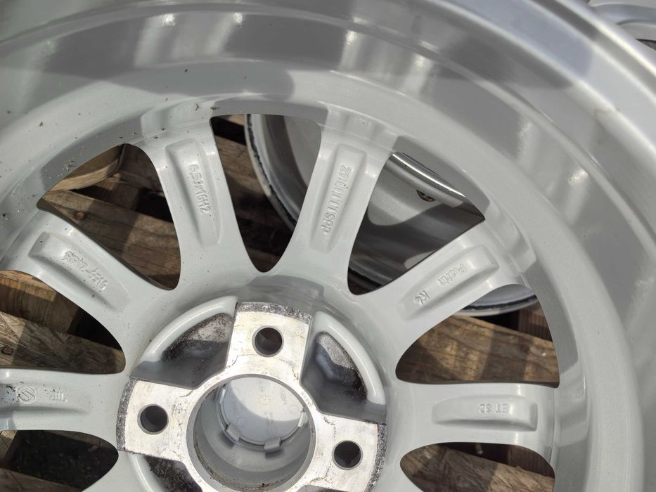 16 цола 4 х 108 мм Пежо 2008 / Опел Мока / ФИАТ 600 - 6,5 Инча / ЕТ 32