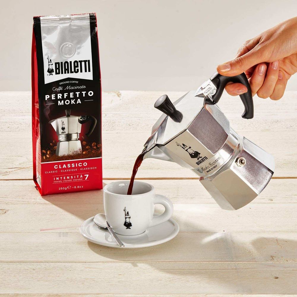 Гейзерная кофеварка Bialetti made in italy 3 чашка