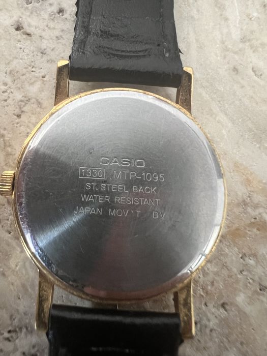 Vând ceas casio (japonia)