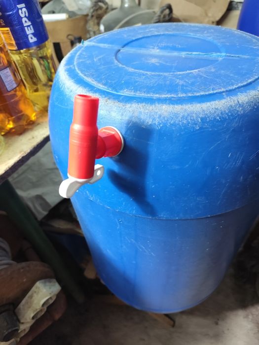 Butoi de plastic cu robinet pentru varză de 80l