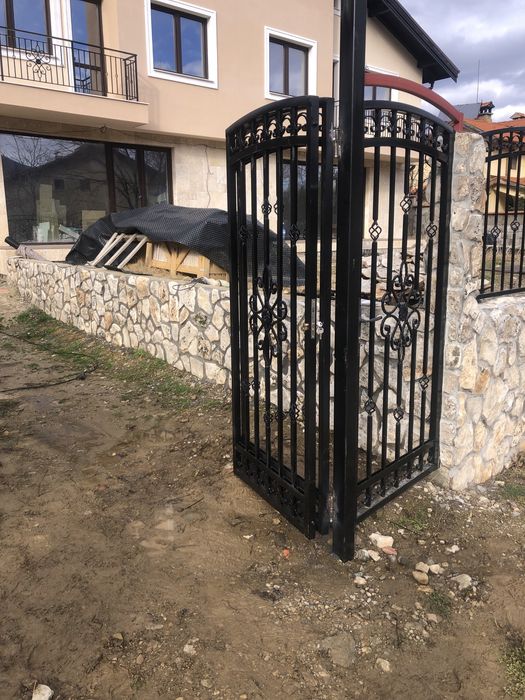 Изработка на метални изделия от ковано желязо