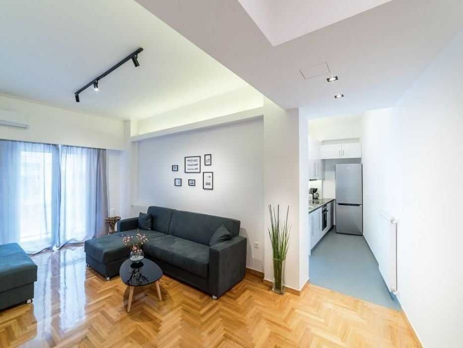 Дава се под наем Двустаен апартамент в София, Изток - 74 кв.м за 413.1 € - Снимка #1