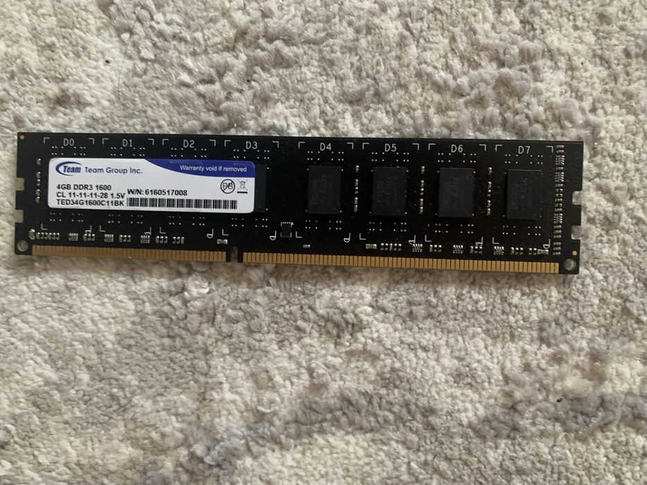 ОЗУ на ddr4 8gb и ddr3 4gb