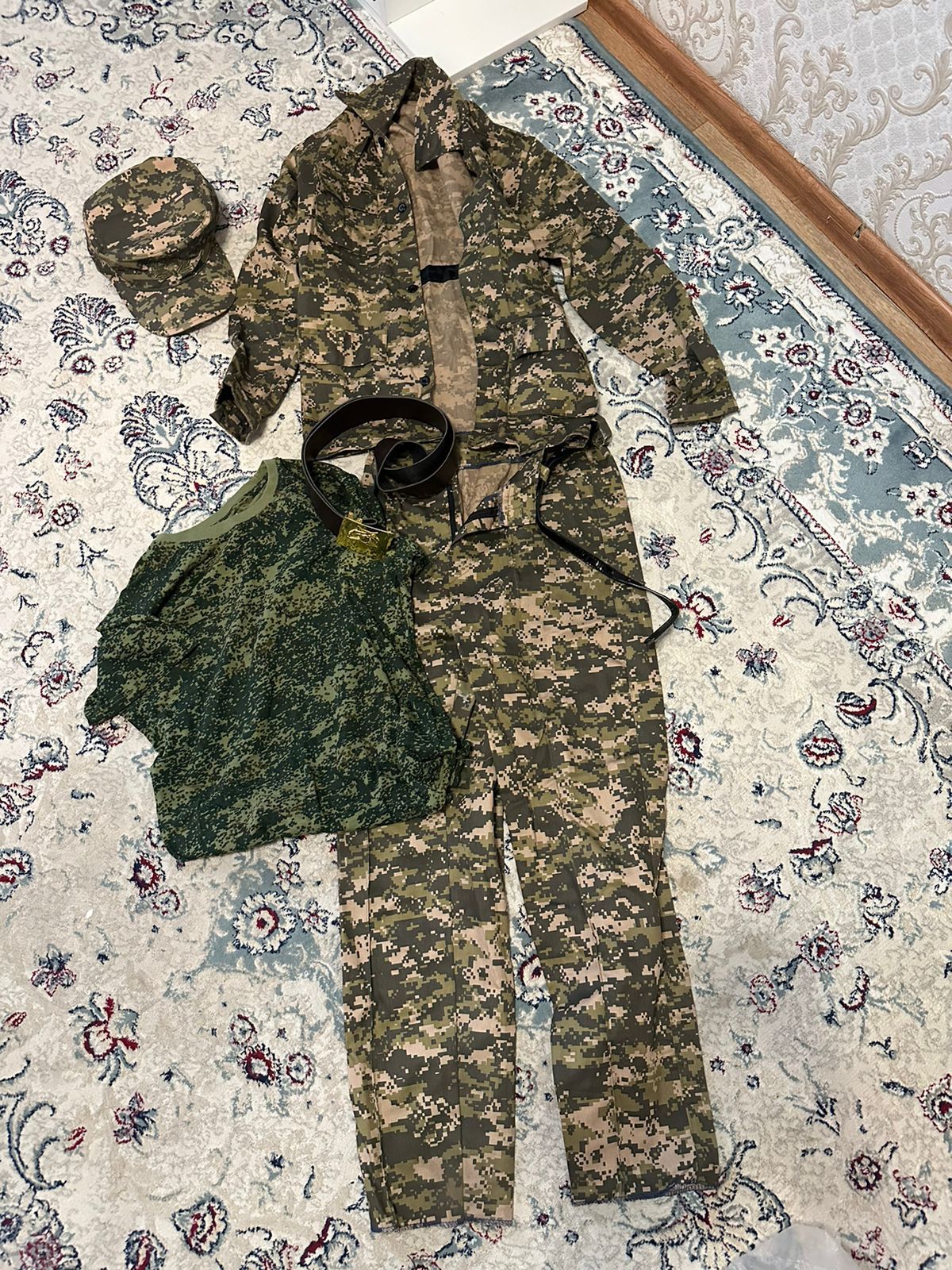 Продается военная форма